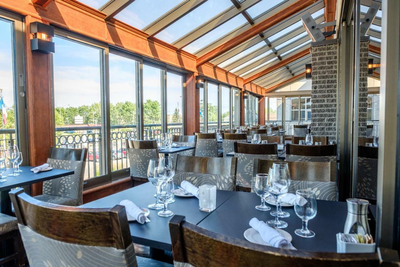 Hotel Le Montagnais Saguenay Exterior foto